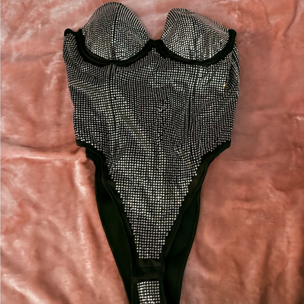 Fashion Nova Black and Silver Bodysuit